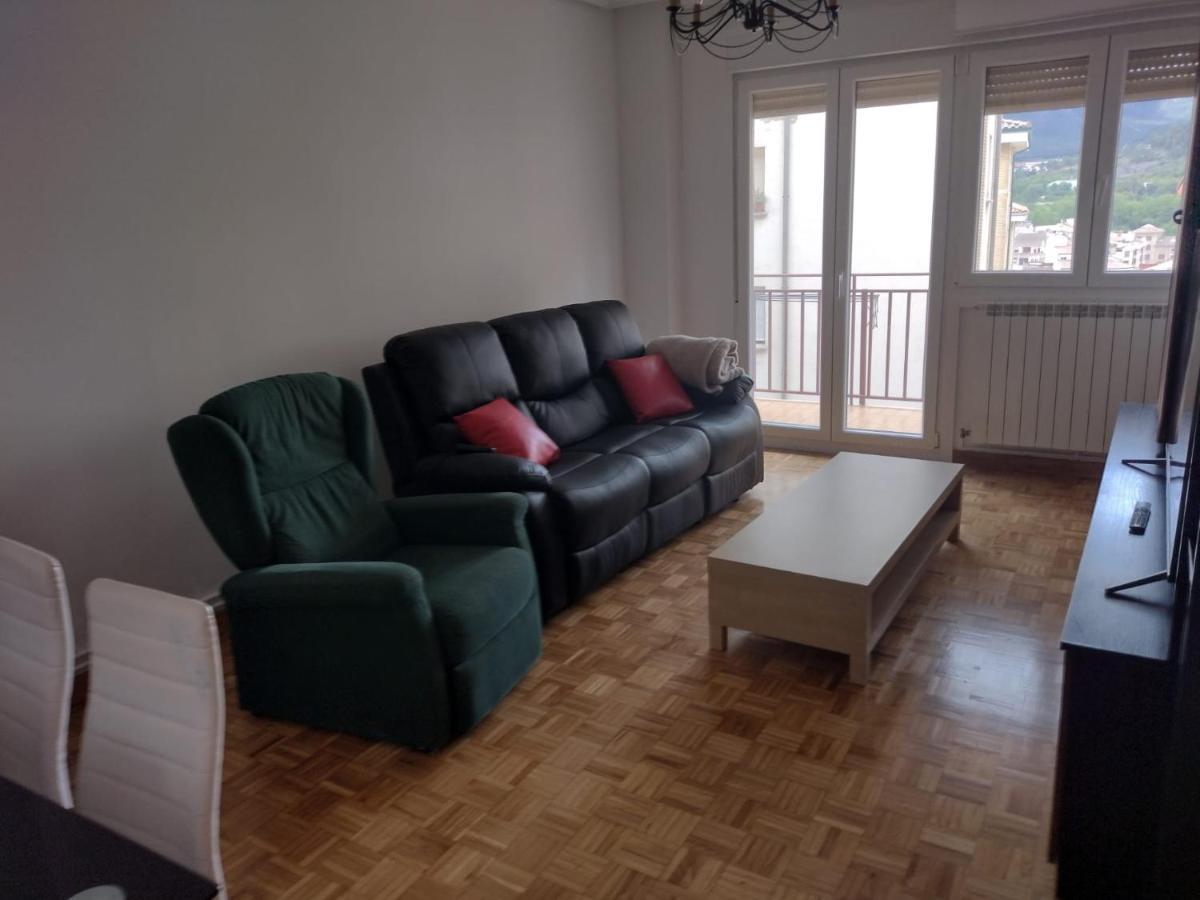 Lizarra 49 Apartman Estella Kültér fotó